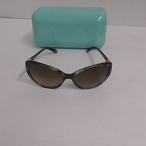 Tiffany woman sunglasses TF 4045 cat eye